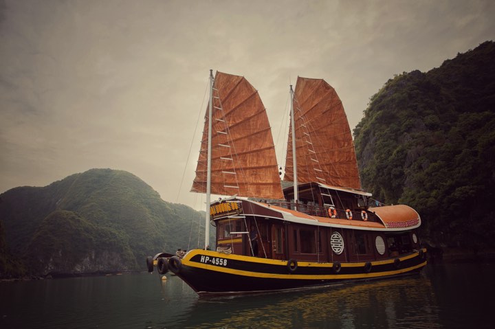 02D/01N - Halong Cruise on Indochine Classic