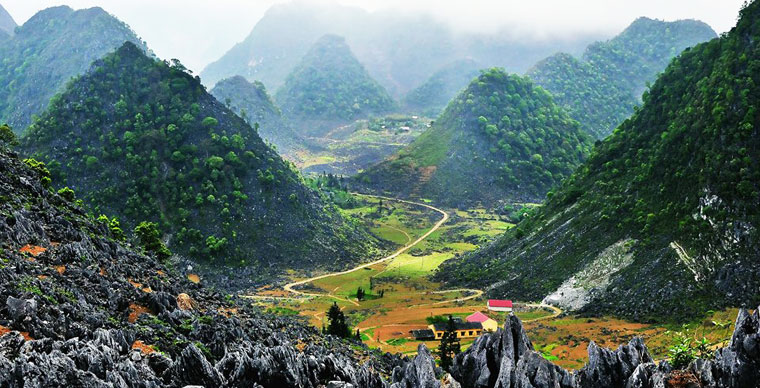 Le haut plateau karstique de Dong Van - Ha Giang  