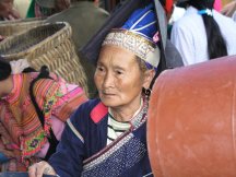 Le Marché ethnique de Muong Hum - Dimanche